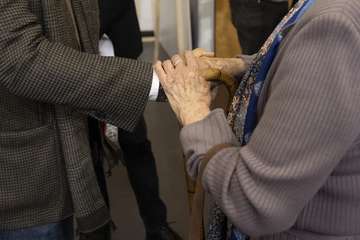 El Cabildo ratifica su compromiso de preservar la Memoria Histórica en la presentación del libro 'Héroes de chabola'/TA.